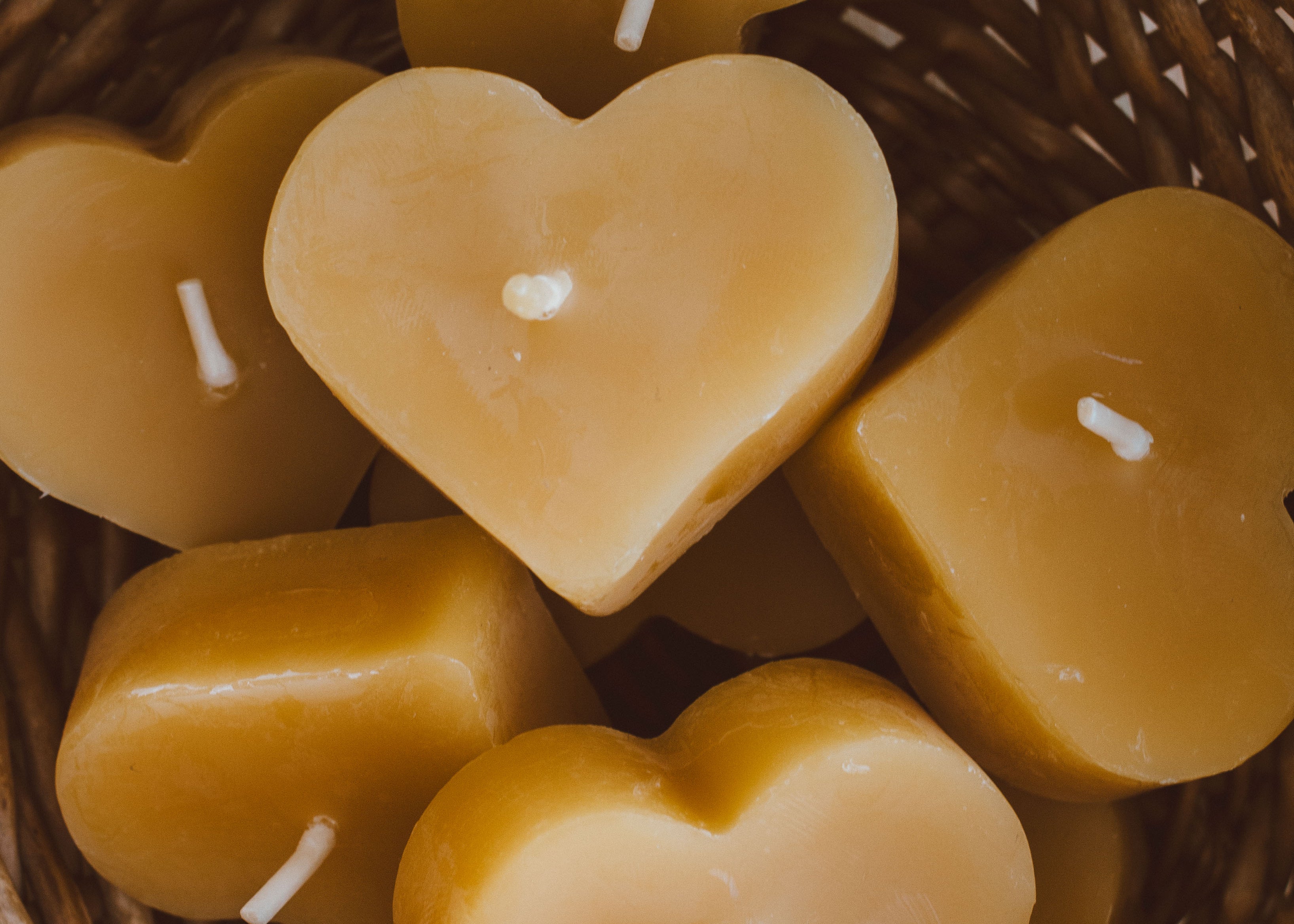 Beeswax Heart Candle by Goldrick. Natural Candles, Eco-Friendly. Perfect for eco-conscious consumers.